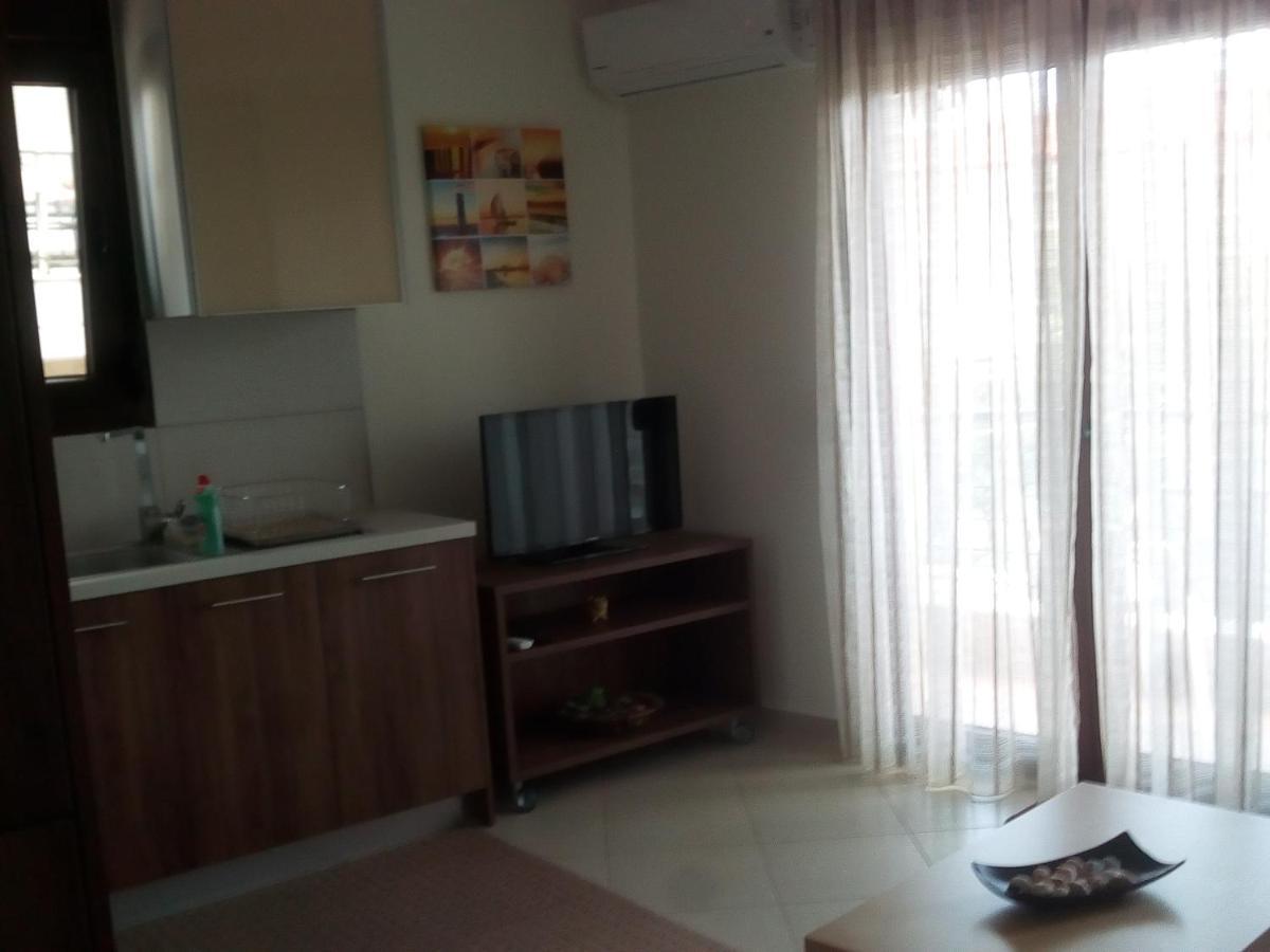 Eleni-Areti Appartement Pefkochori Buitenkant foto